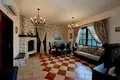 4 bedroom Villa 235 m² Kostanjica, Montenegro