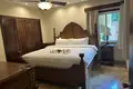 Condo z 1 sypialnią 70 m² West Bay, Honduras