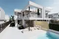 Villa de tres dormitorios 130 m² Los Alcazares, Španjolska
