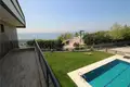 Willa 8 pokojów  Beylikduzu, Turcja
