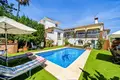 5 bedroom house 270 m² Mijas, Spain
