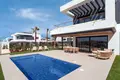 Bungalow z 3 sypialniami 138 m² Torrevieja, Hiszpania