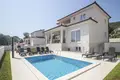 Villa 20 habitaciones 878 m² Rabac, Croacia