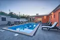Dom 4 pokoi 150 m² Grad Labin, Chorwacja