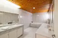 Apartment 7 bedrooms 387 m² Koinoteta Agiou Tychona, Cyprus