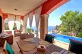 Villa de tres dormitorios 298 m² sa Mola, Španjolska