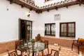 5 bedroom house 259 m² Dos Hermanas, Spain