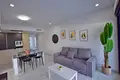 Mieszkanie 2 pokoi 75 m² Orihuela, Hiszpania