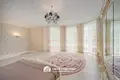 Haus 5 zimmer 200 m² Barauljany, Belarus