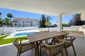 Villa de 4 dormitorios  Marbella, Španjolska