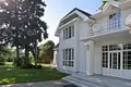 House 460 m² Jurmala, Latvia
