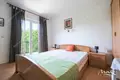 Villa mit 2 Schlafzimmern 116 m² Tivat, Montenegro
