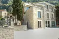 3-Schlafzimmer-Villa 500 m² Dobrota, Montenegro