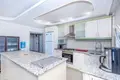2 bedroom apartment 120 m² Alanya, Turkey
