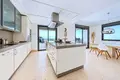 4 bedroom apartment 235 m² Marbella, Spain