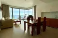 Piso independiente 3 habitaciones 132 m² Na Kluea, Tailandia