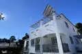 Haus 5 Schlafzimmer 421 m² Dos Hermanas, Spanien
