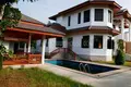 Villa de 6 chambres 397 m² Rawai, Thaïlande