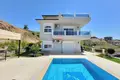 Haus 1 zimmer 250 m² Kargıcak, Türkei