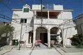 7 room house 300 m² Slatine, Croatia