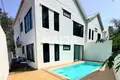 5-Zimmer-Villa 180 m² Thep Krasatti, Thailand