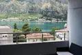 Wohnung 3 Schlafzimmer 111 m² Dobrota, Montenegro