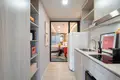 Complexe résidentiel Residential complex with a large swimming pool, a spa and a co-working area, Bangkok, Thailand