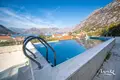 Mieszkanie 2 pokoi 117 m² Kotor, Czarnogóra