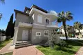 Villa de 4 dormitorios 120 m² Serik, Turquía