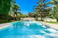 villa de 5 dormitorios 731 m² Marbella, Španjolska