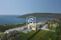 Casa 4 habitaciones 232 m² Herceg Novi, Montenegro