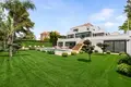 4 bedroom house 413 m² San Pedro Alcantara, Spain
