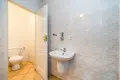 Apartment 938 m² Murowana Goslina, Poland