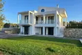 Villa de 4 dormitorios 260 m² Nea Flogita, Grecia