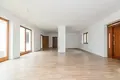Haus 8 zimmer 502 m² Warschau, Polen