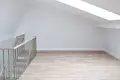 Mieszkanie 4 pokoi 118 m² Ryga, Łotwa