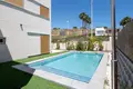 4-Schlafzimmer-Villa 235 m² Algorfa, Spanien