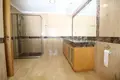 Квартира 4 спальни 220 м² Марбелья, Испания