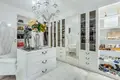 2 bedroom house 180 m² Herceg Novi, Montenegro
