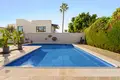 Haus 4 Schlafzimmer 210 m² Dos Hermanas, Spanien