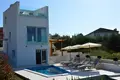 Dom 4 pokoi 200 m² Okrug Gornji, Chorwacja