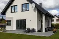 Dom 5 pokojów 153 m² Straszyn, Polska