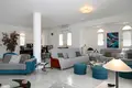 5-Schlafzimmer-Villa 350 m² Region Attika, Griechenland
