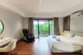 5 bedroom apartment 570 m² Si Sunthon, Thailand