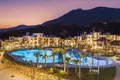 Mieszkanie 4 pokoi 190 m² Estepona, Hiszpania