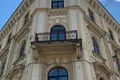 House 45 rooms 2 800 m² Riga, Latvia