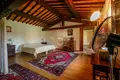 Nieruchomości komercyjne 870 m² Arezzo, Włochy
