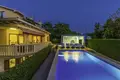 Casa 5 habitaciones 400 m² Grad Labin, Croacia