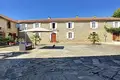 Дом 15 комнат 340 м² Тарб, Франция