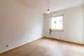3 room apartment 75 m² in Lodz, Poland